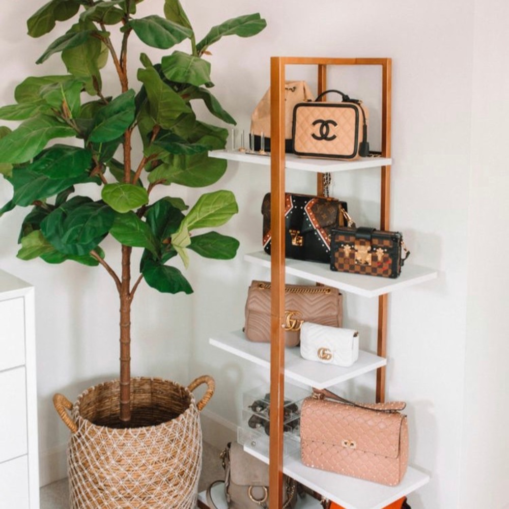 Meet your Posher, Marie